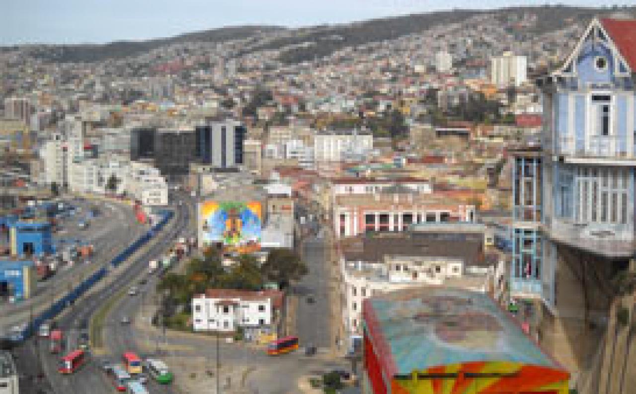 Tour Valparaíso & Viña del Mar + cooperativa vitivinícola en Casablanca