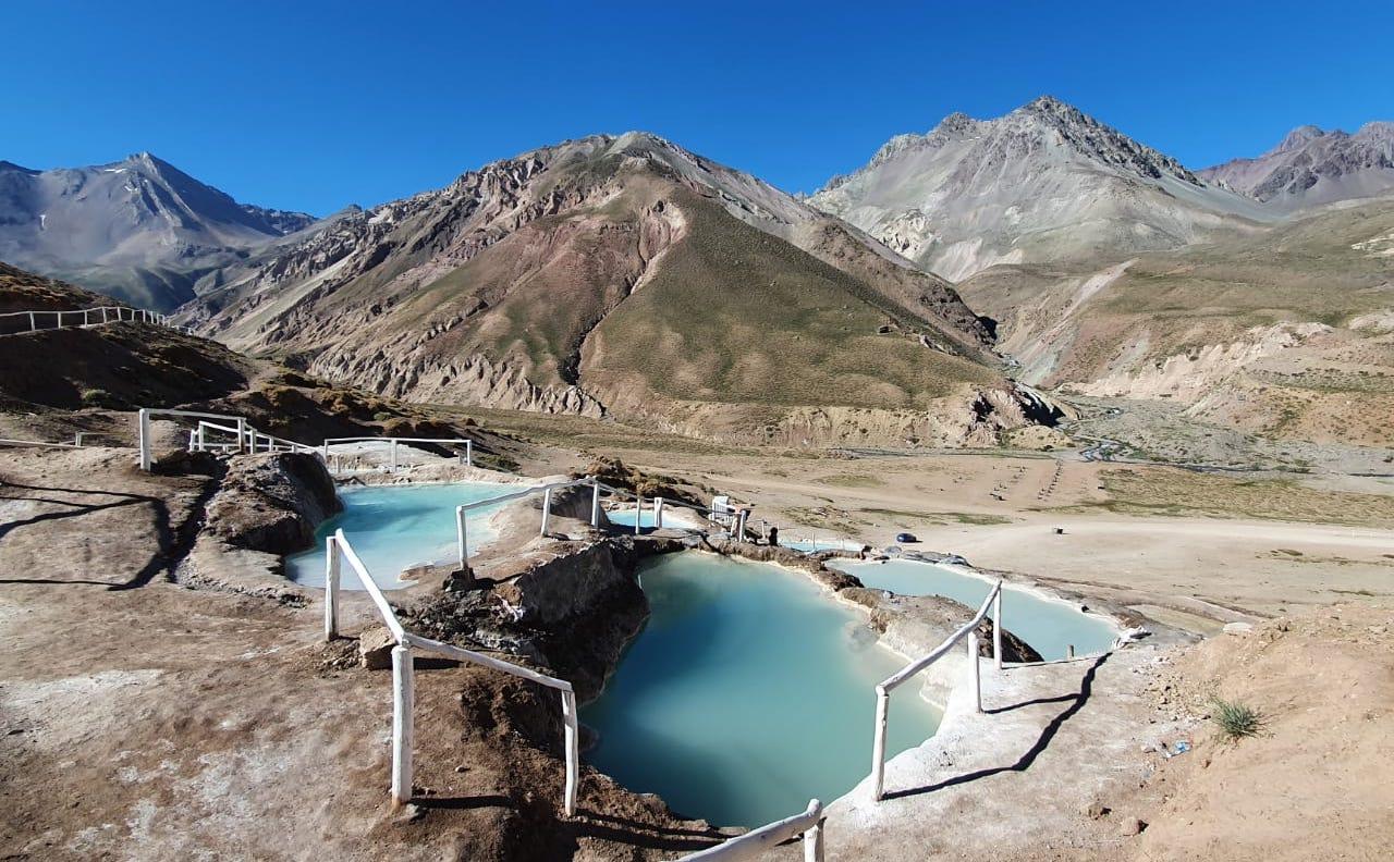 Private tour Valle de colina hot springs
